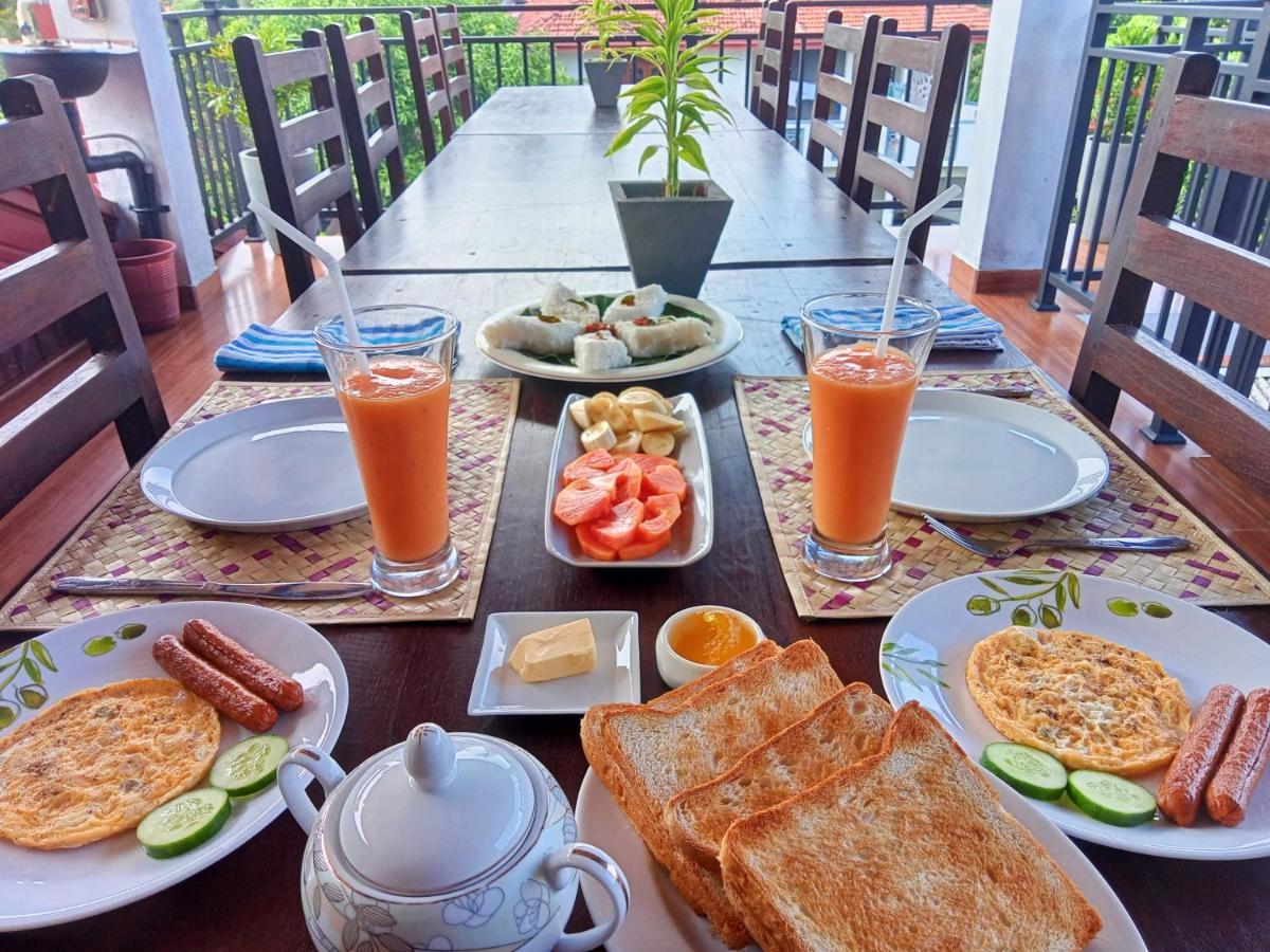 Ayubowan Homestay Katunayaka Екстериор снимка