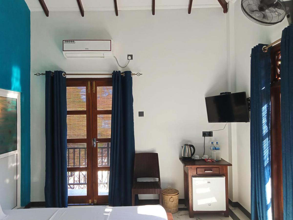 Ayubowan Homestay Katunayaka Екстериор снимка